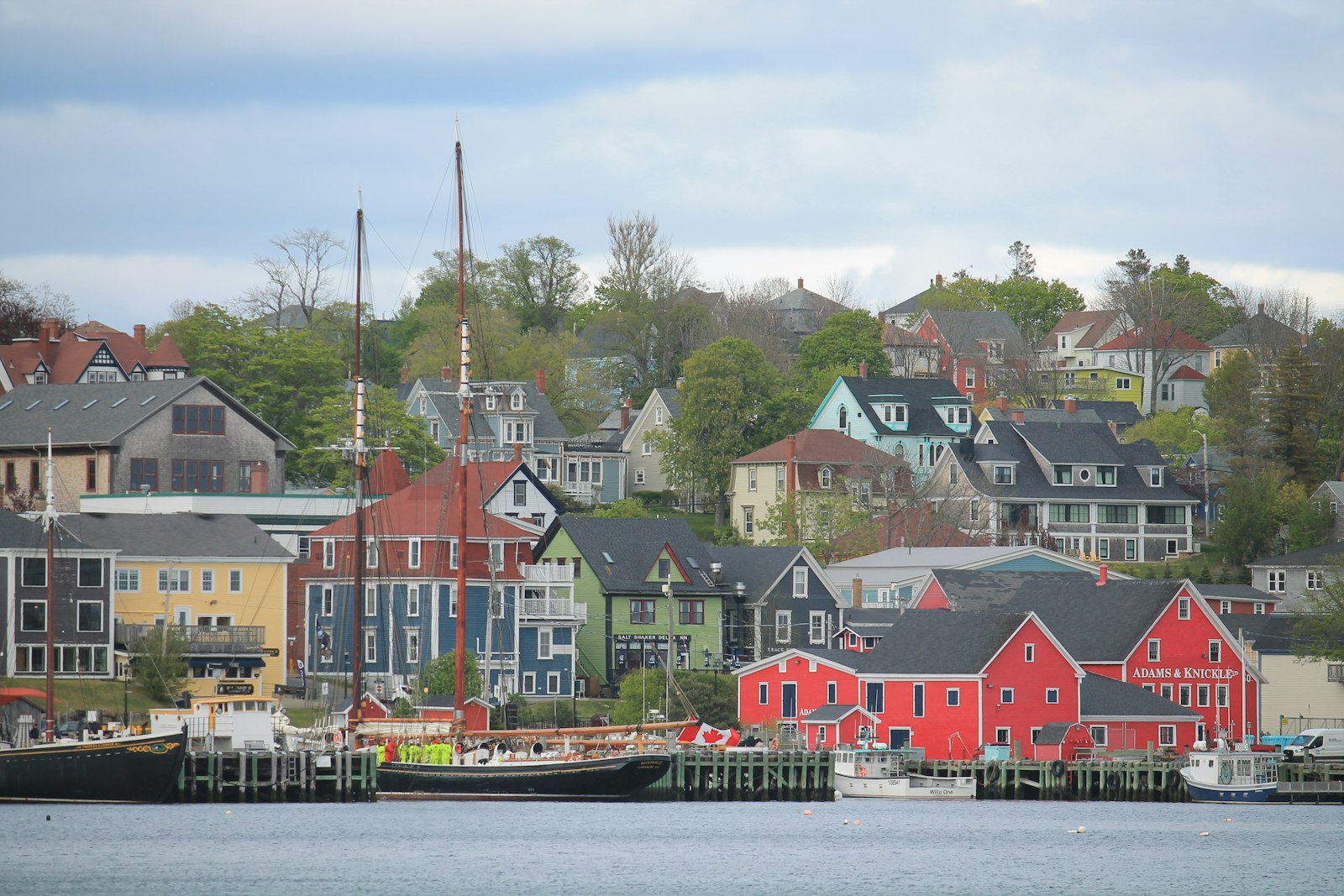 Mortgage Broker in Lunenburg, NS | A Personal Path to Your Home